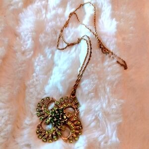 Virgin Saints & Angels Green Crystal Necklace 💚💚